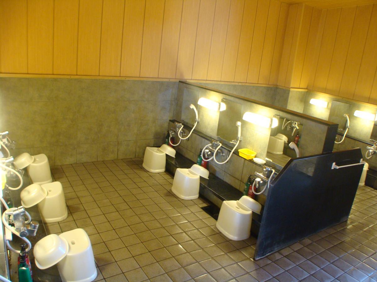 Kumamoto Capsule Hotel Bagian luar foto