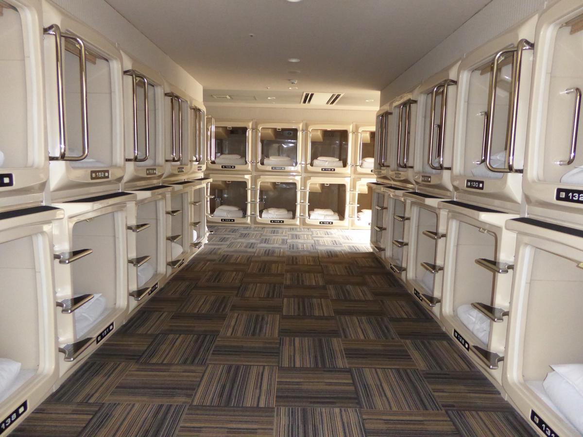 Kumamoto Capsule Hotel Bagian luar foto