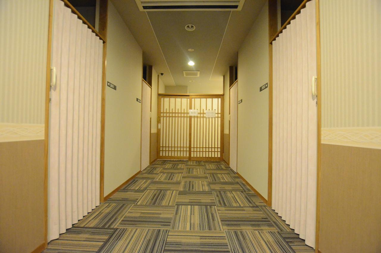 Kumamoto Capsule Hotel Bagian luar foto