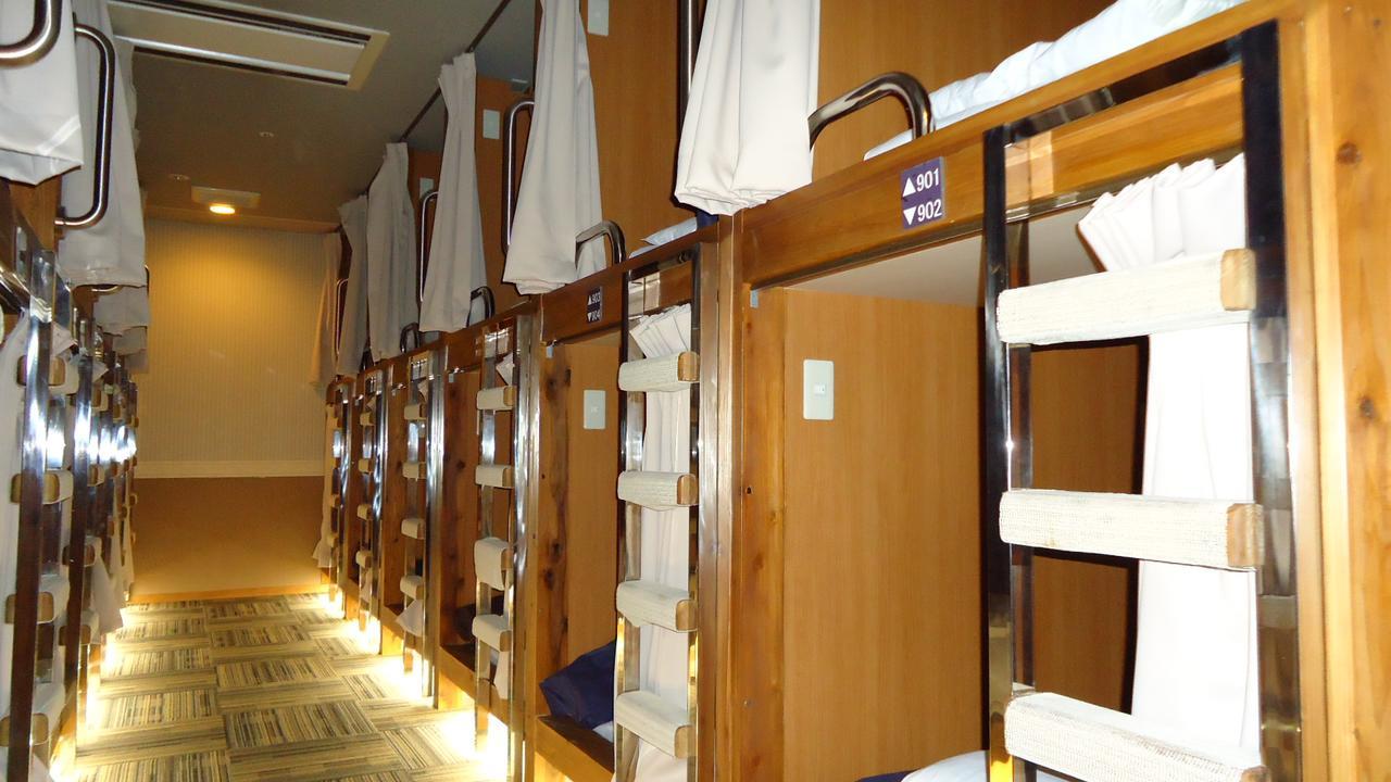 Kumamoto Capsule Hotel Bagian luar foto